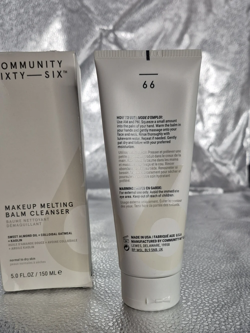 Community Sixty-Six Makeup Melting Balm Cleanser - New